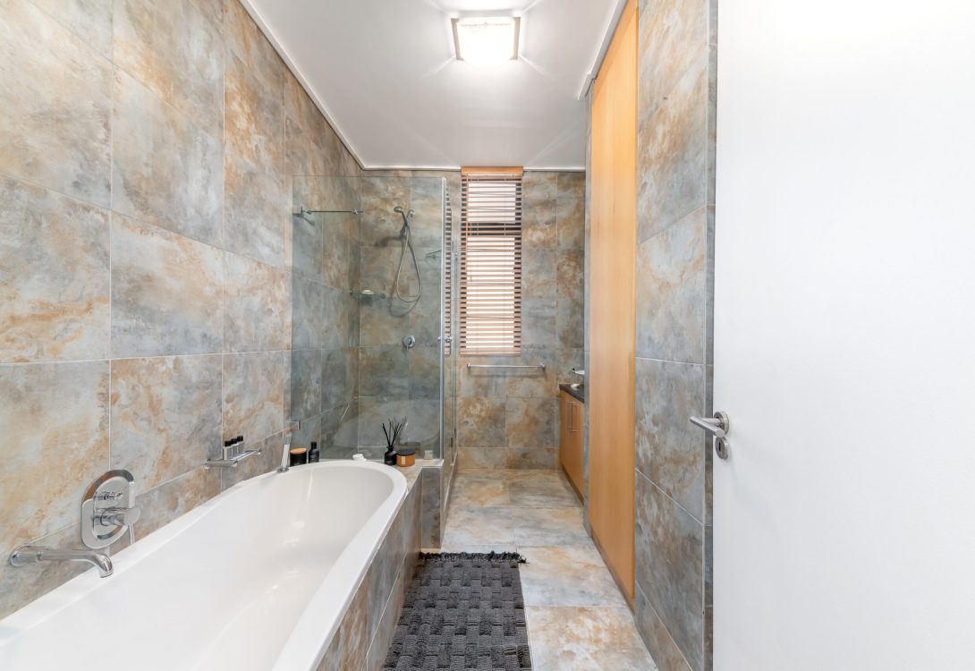 imgi_29_Atlantic-Views-503-Sea-Point-16-1090×750