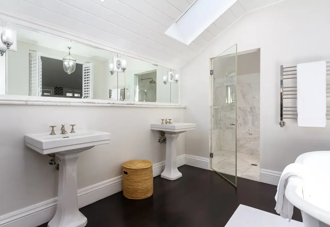 imgi_2_White-Cliffs-Villa-Clifton-1-1090×750