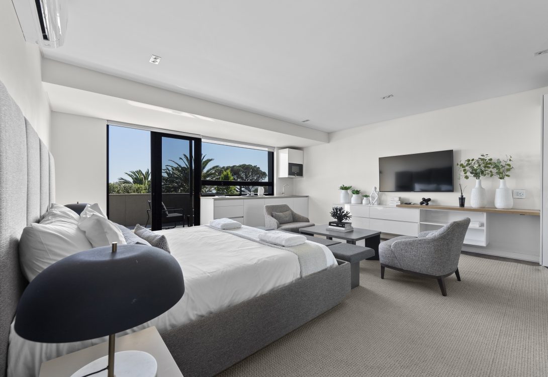 imgi_48_Lijaro-Villa-Camps-Bay-6-1090×750