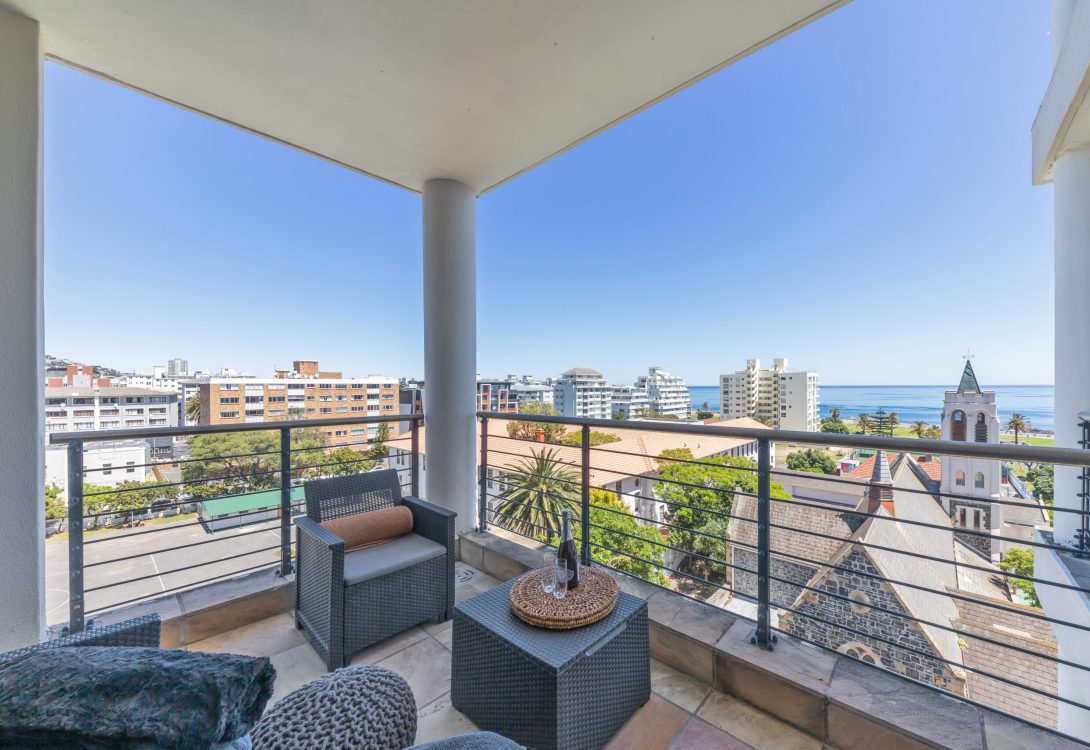 imgi_4_Atlantic-Views-503-Sea-Point-30-1090×750