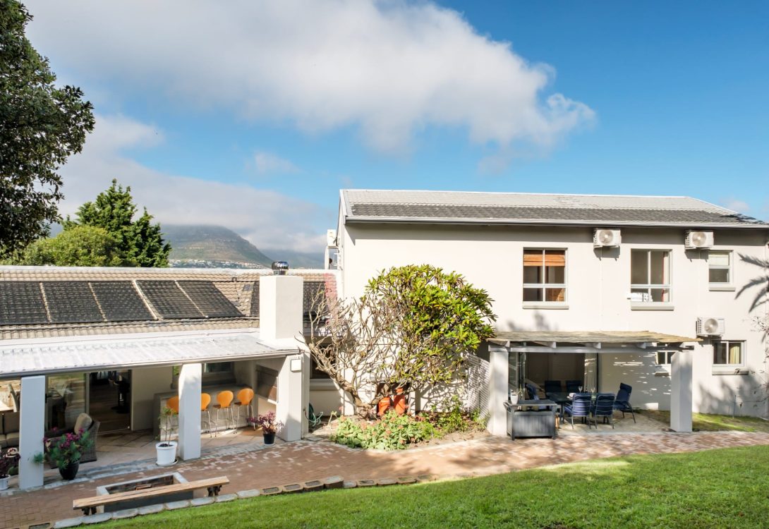 imgi_5_Rivendell-8-Luisa-Way-Hout-Bay-Rental-23-1090×750