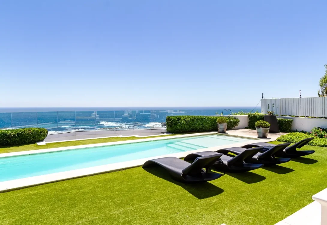 imgi_5_White-Cliffs-Villa-Clifton-10-1090×750