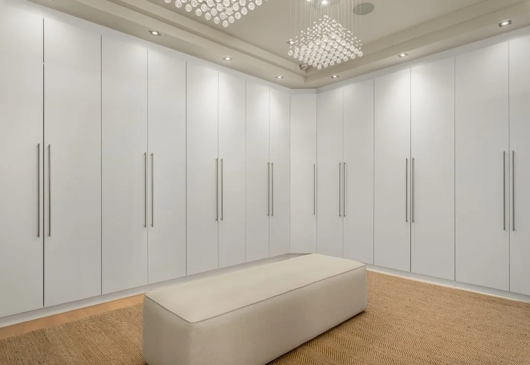 imgi_66_Clifton-Luxury-Vista-Villa-12-1090×750