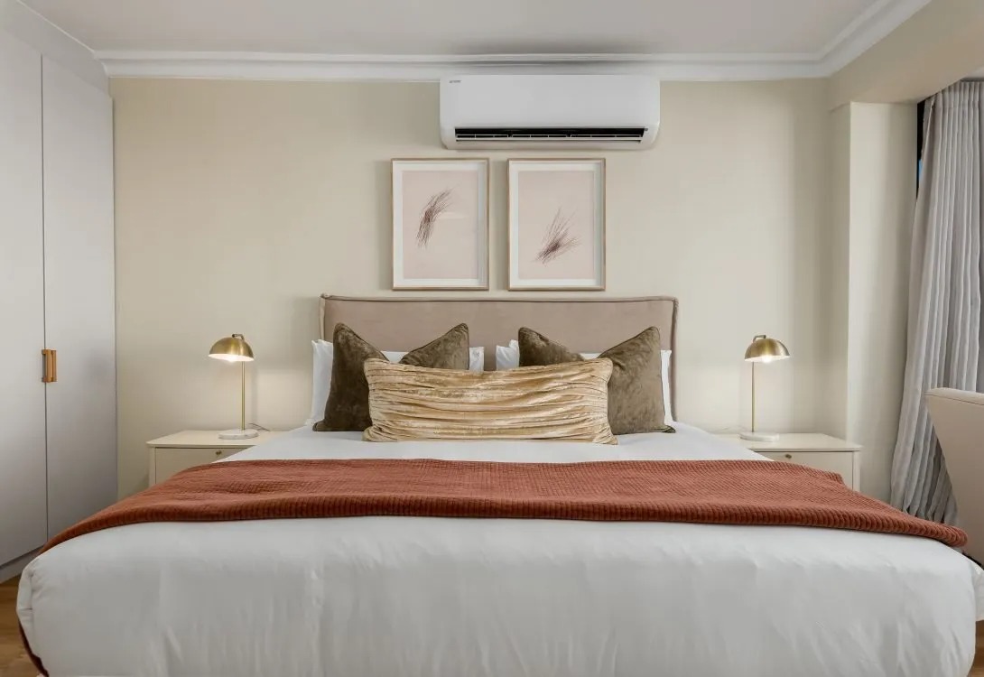 imgi_69_Clifton-Luxury-Vista-Villa-0-1090×750