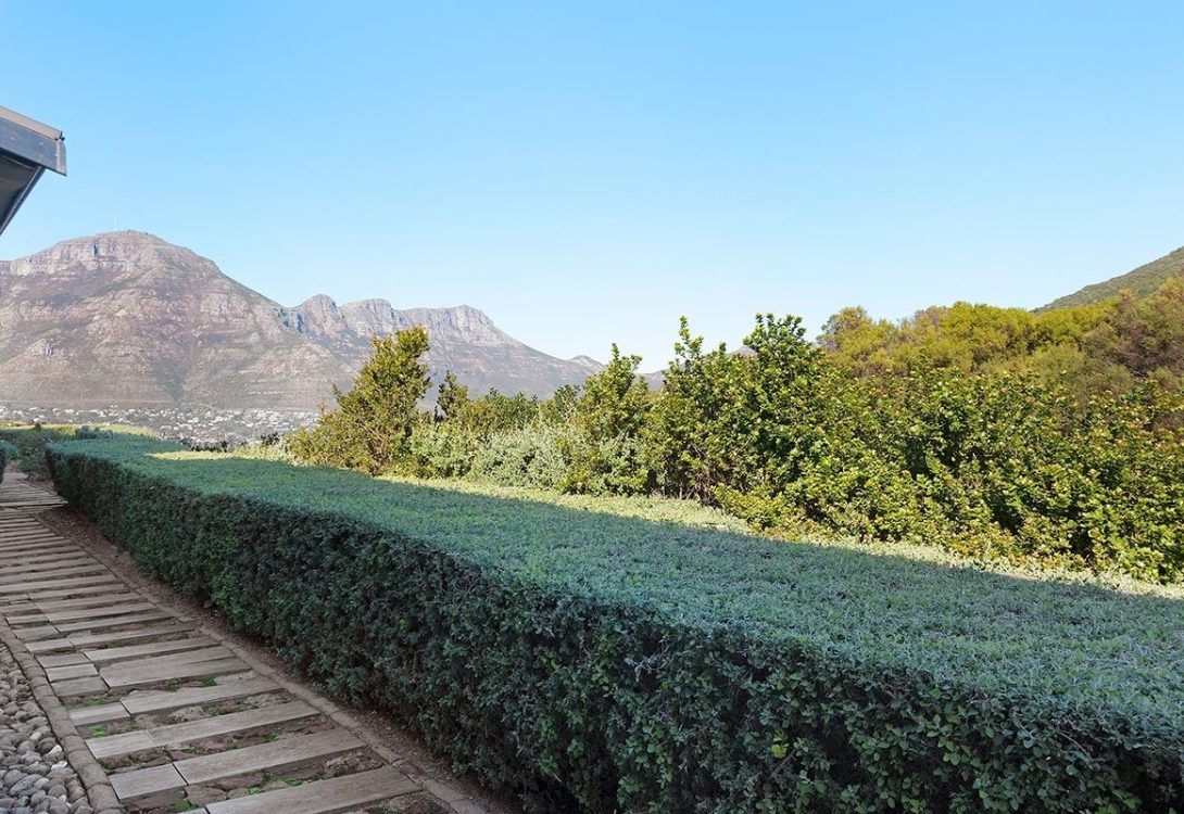 imgi_8_Sandy-Bay-Villa-Llandudno-Hout-Bay-1-3-1090×750