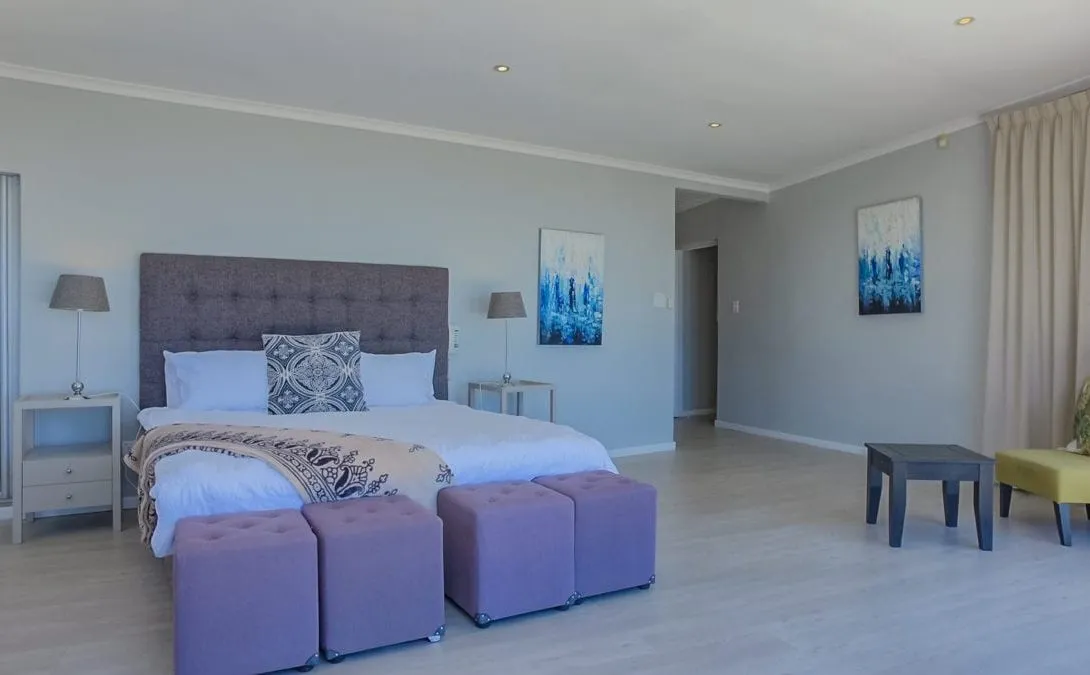 60-on-Hely-Hutchinson-Camps-Bay-27-1090×675