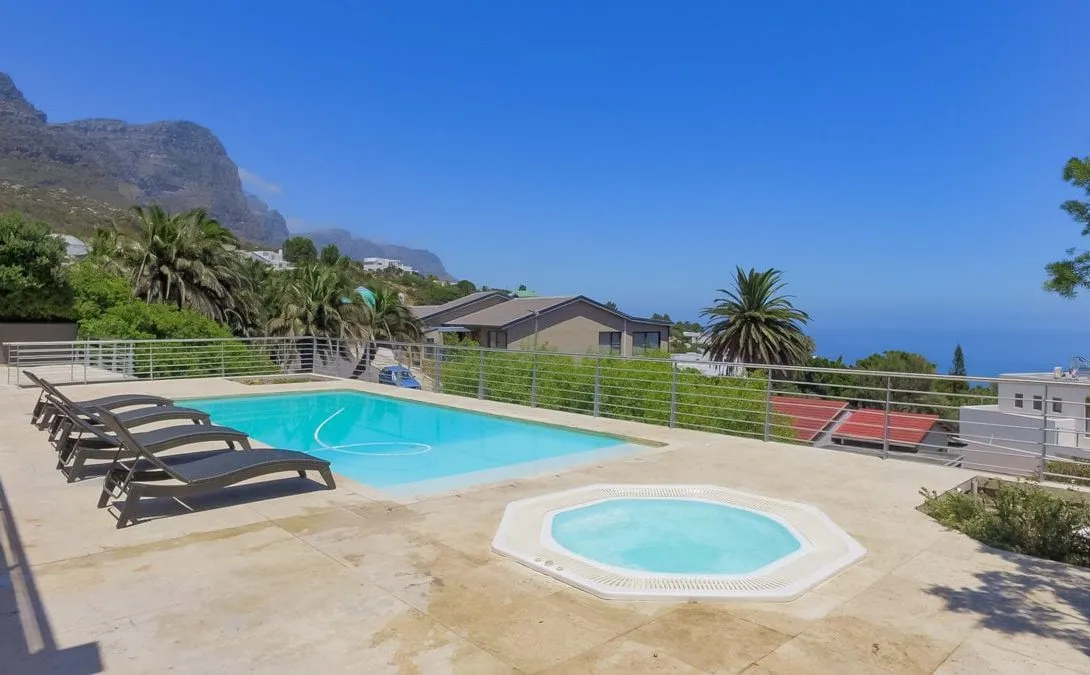 60-on-Hely-Hutchinson-Camps-Bay-4-1090×675 (1)