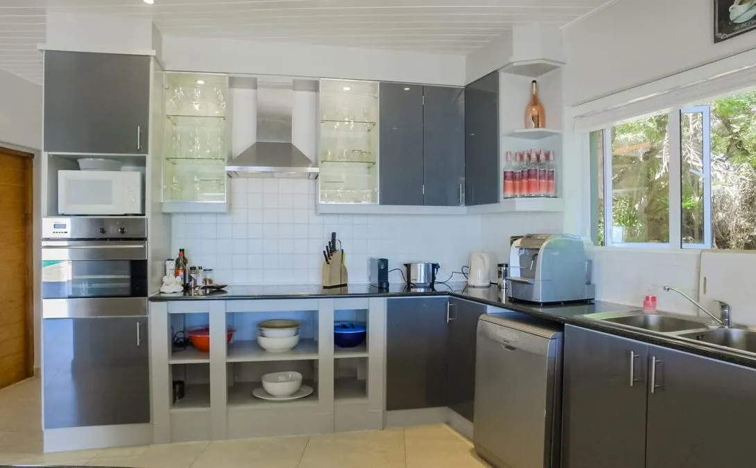 60-on-Hely-Hutchinson-Camps-Bay-8-1090×675