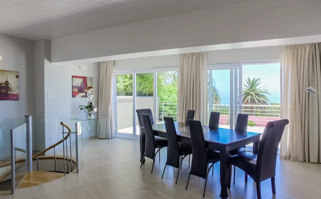 60-on-Hely-Hutchinson-Camps-Bay-9-1090×675