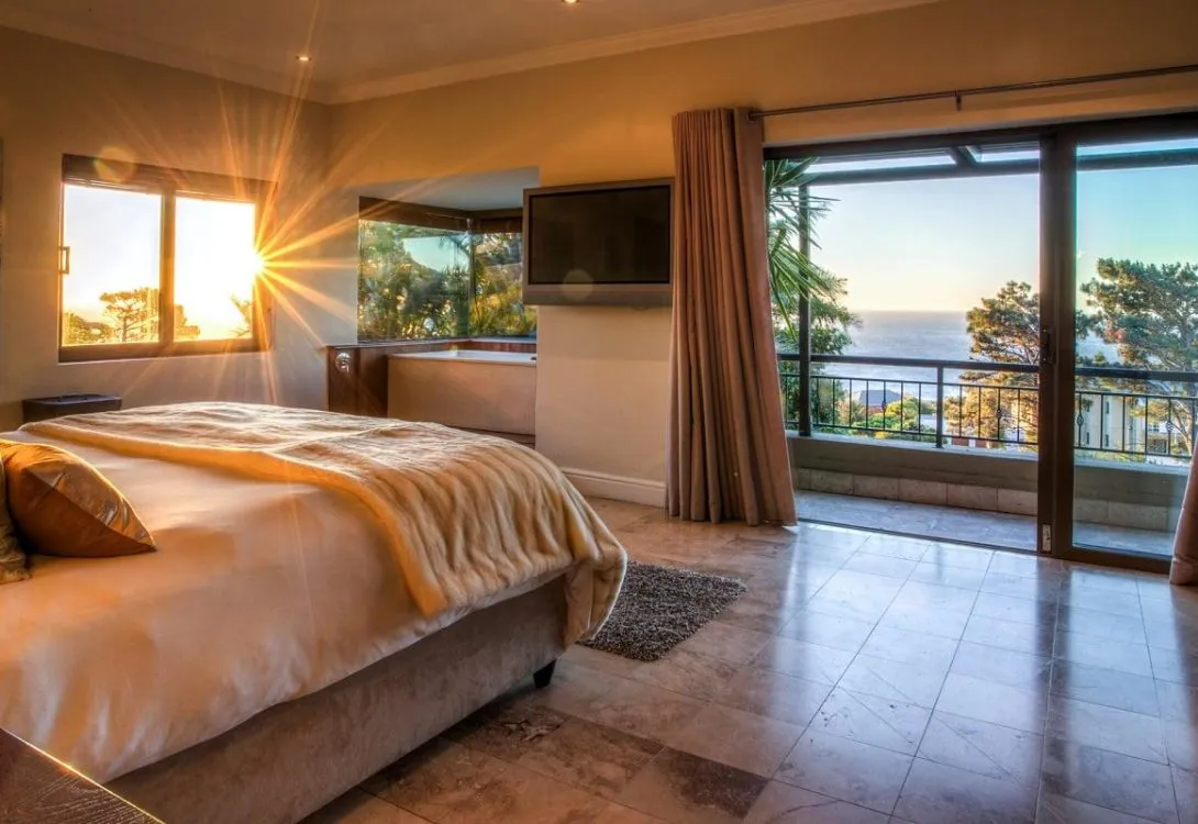 Roc-Manor-Camps-Bay-12-1090×750