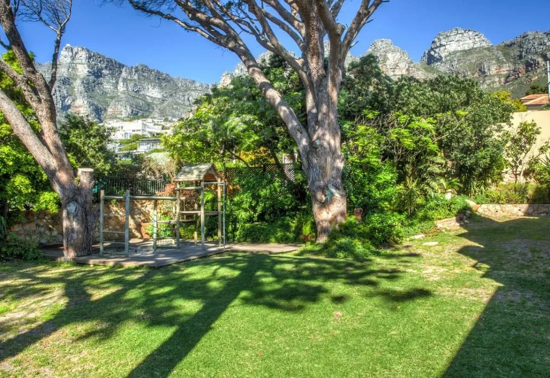 Roc-Manor-Camps-Bay-4-1090×750