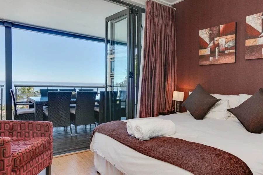 Sea-Rock-Villa-1A-Rontree-Ave-Camps-Bay33