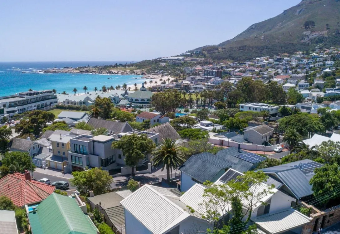 The-Shed-Camps-Bay-Rental-29-1090×750