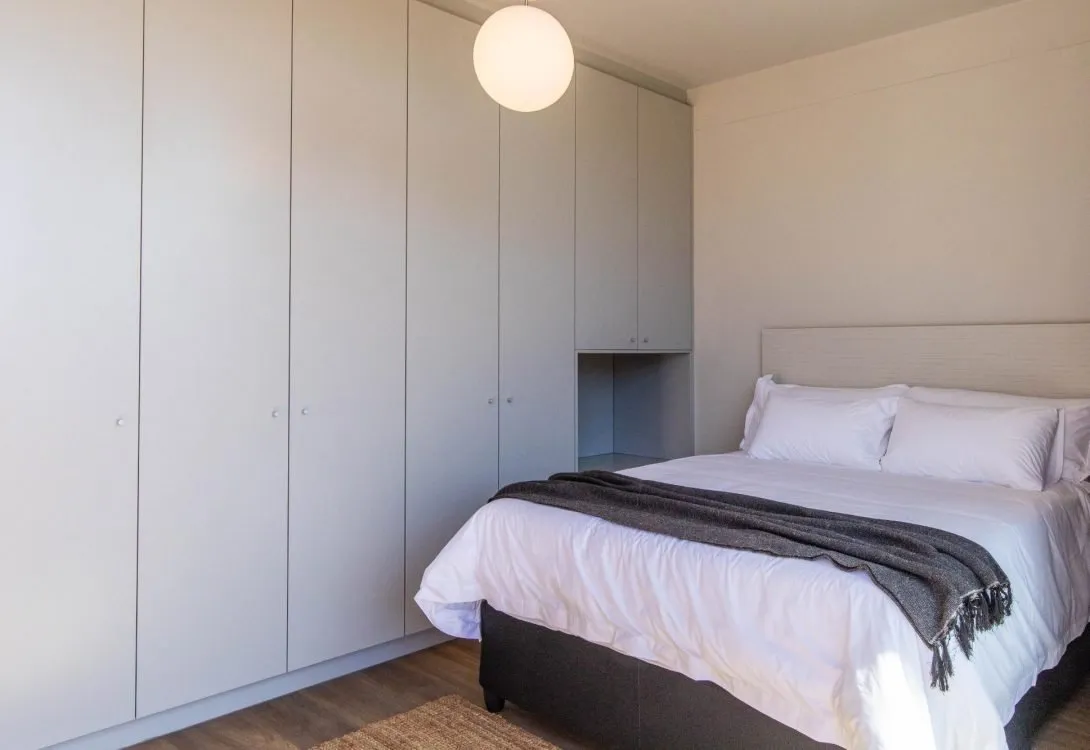 The-Shed-Camps-Bay-Rental-6-1090×750