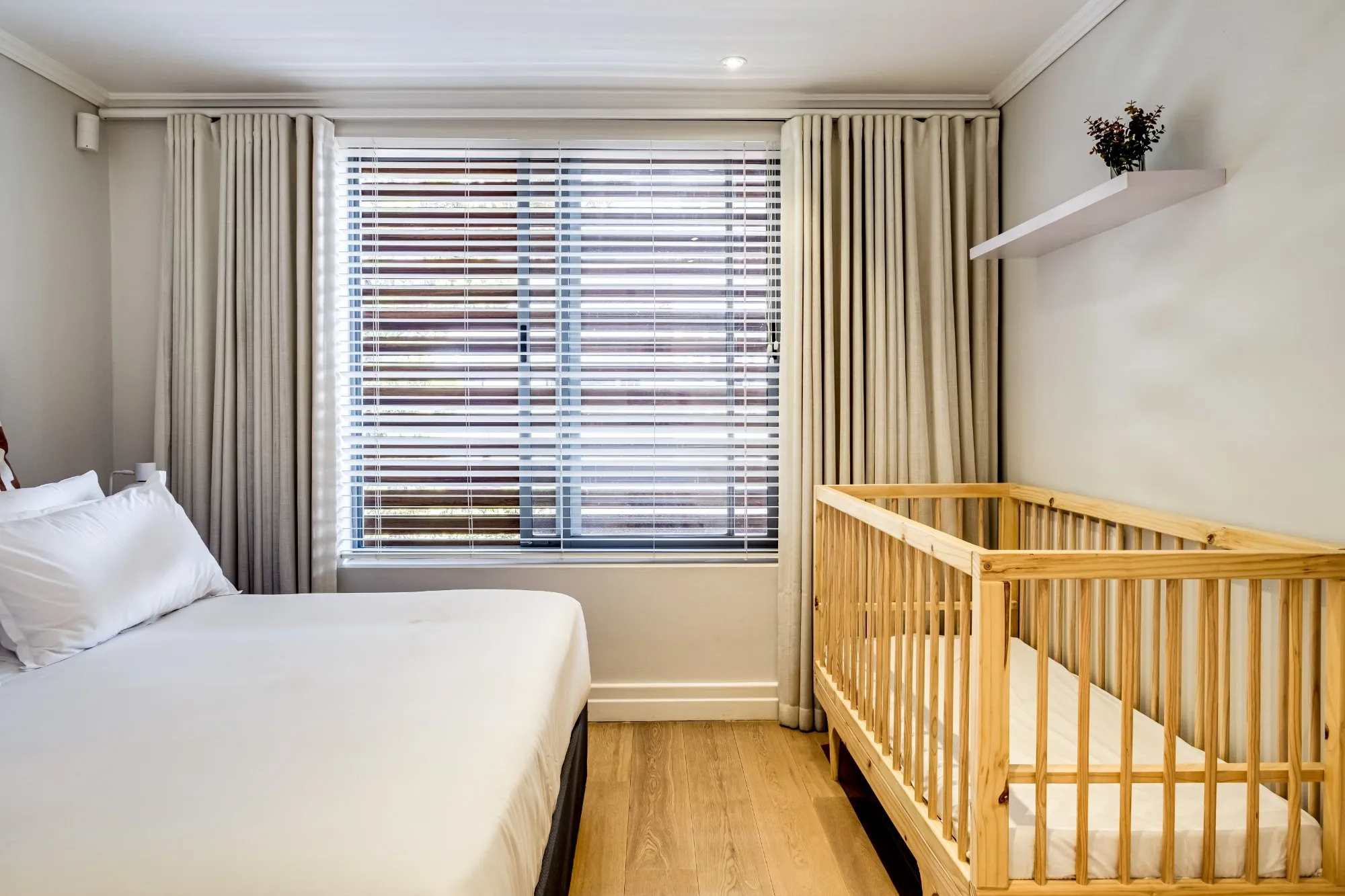 Aureto-Sea-Point-Rental-29