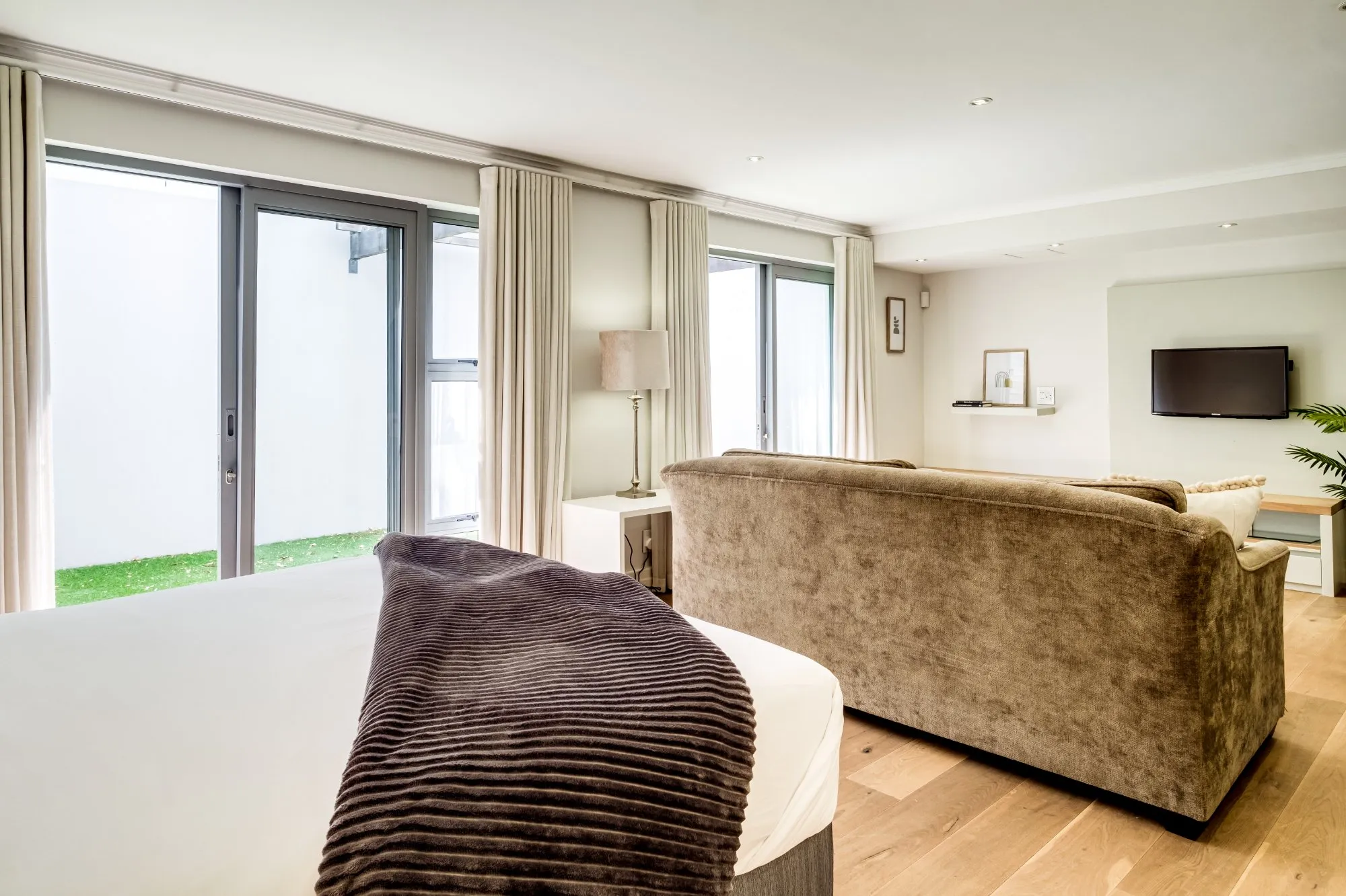 Aureto-Sea-Point-Rental-32